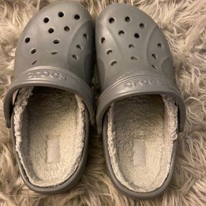 fuzzy crocs